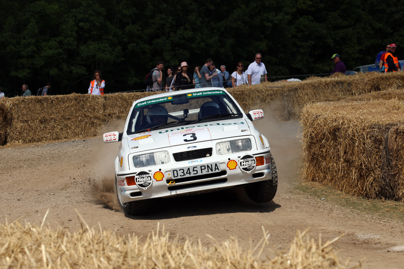 Illustration for article titled Tons Of Classic Rally Cars? Tons Of Classic Rally Cars!